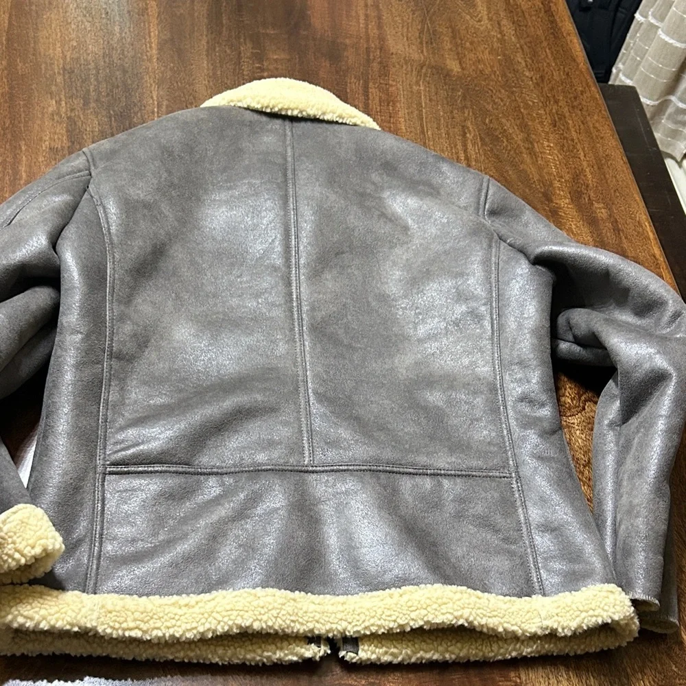 Zara gray with Cream Shearling Jacket - Picture 8 of 12